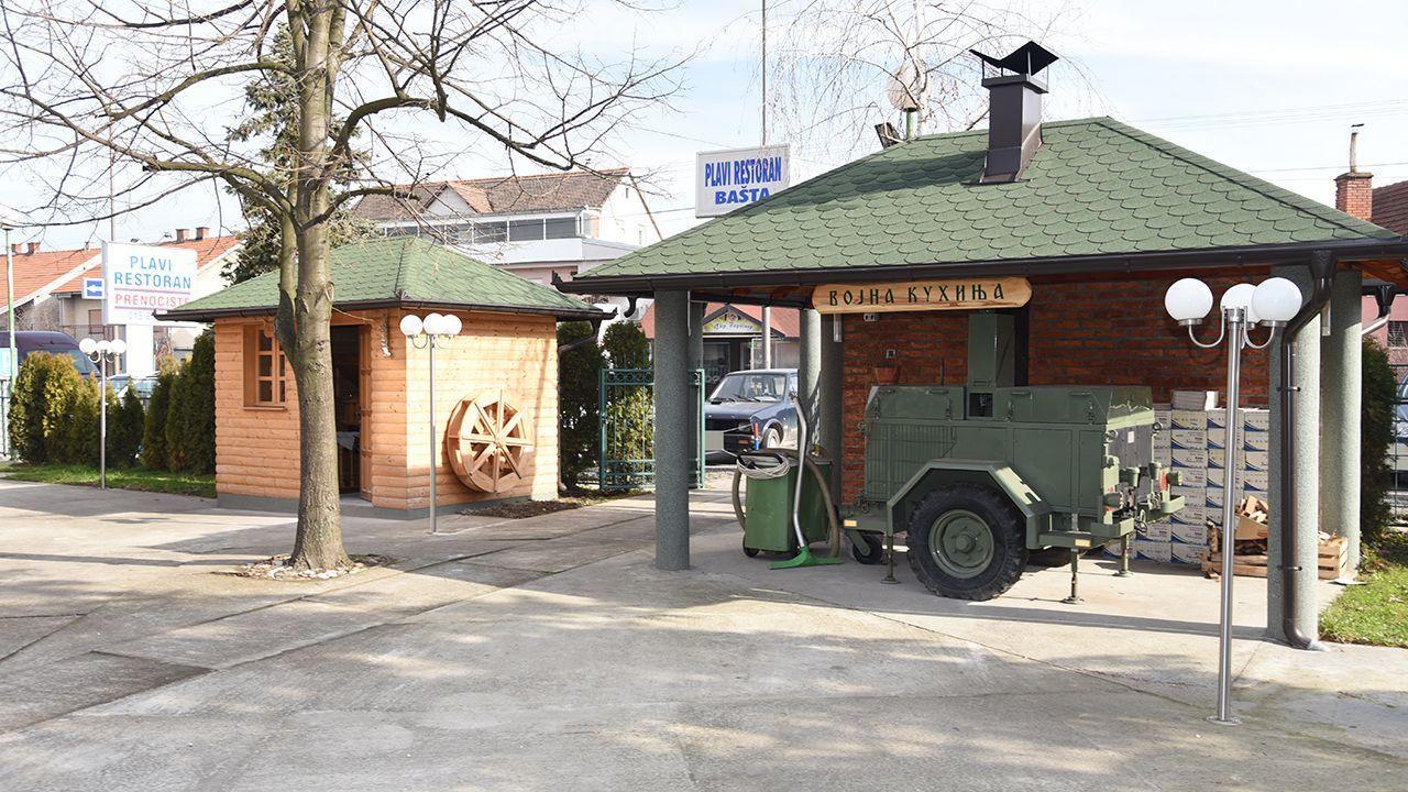 Hotel Mk, Plavi Restoran, Loznica Ngoại thất bức ảnh