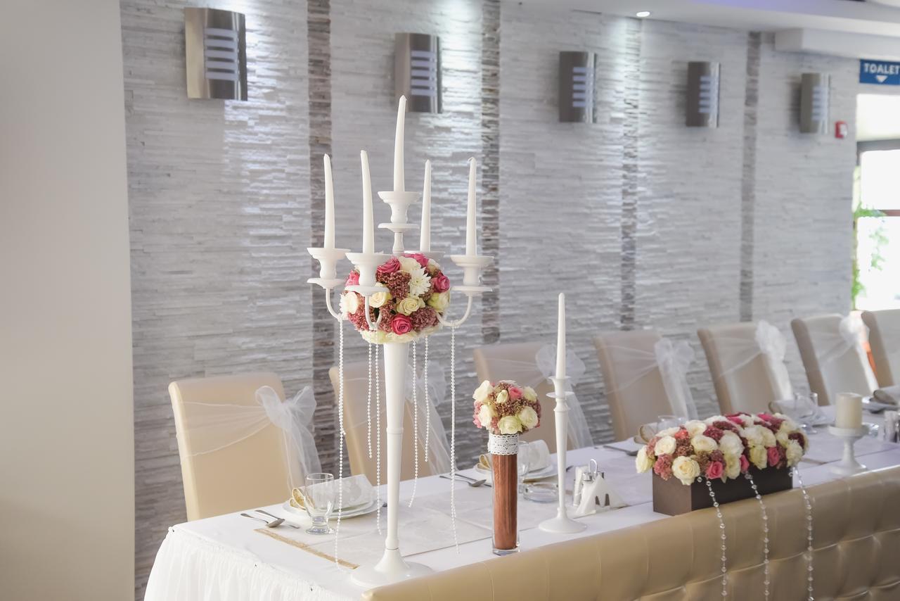 Hotel Mk, Plavi Restoran, Loznica Ngoại thất bức ảnh